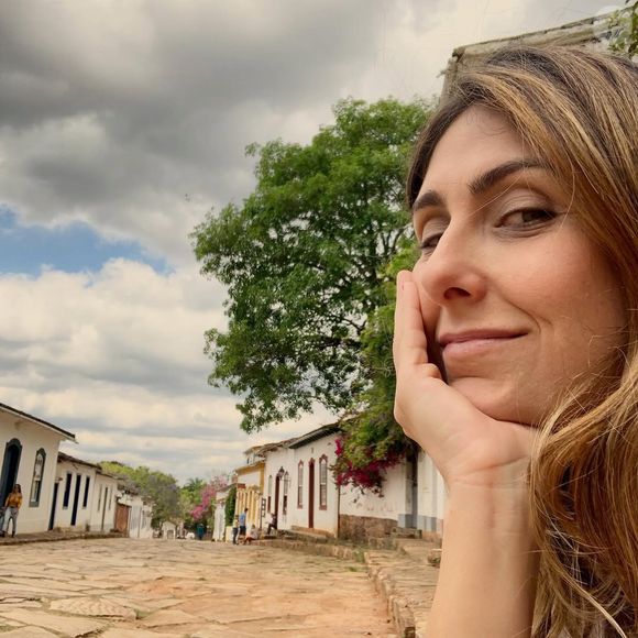 Flavia Saddy recebeu muito apoio do público após deixar de dublar a Barbie. Até abaixo-assinados foram organizados