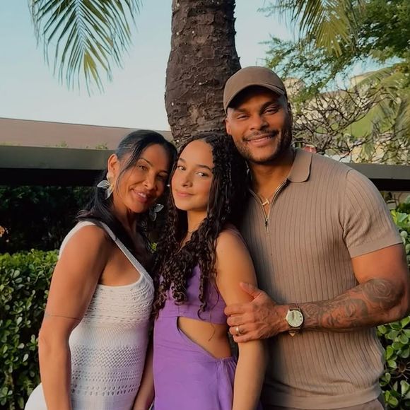 Scheila Carvalho e Tony Salles, casados até hoje, se conheceram quando o cantor entrou no É O Tchan