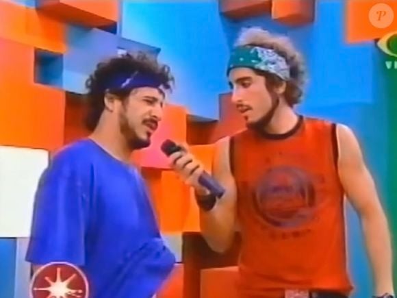 O programa ‘Descontrole’ exibiu ao vivo a entrega da citação judicial por um oficial e advogados da MTV. Band afirmou que a ação foi uma afronta à liberdade de expressão