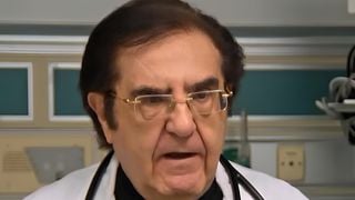 Quem é a voz de Dr. Now, de 'Quilos Mortais'? Dublador do médico do programa que tem 'antes e depois' bizarros divide coincidência com o famoso