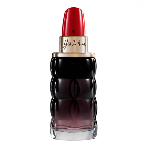 Yes I am (Cacharel) - 30ml | R$ 389,00 - tem uma proposta ousada e marcante, ideal para quem deseja expressar personalidade também na escolha do perfume e com frasco icônico inspirado em um batom, perfeito para presentear
