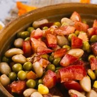 O verdadeiro ouro em pó para a saúde: a ciência confirma 5 motivos urgentes para incluir fibras na dieta e blindar o corpo contra o câncer