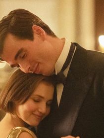 Chega à Netflix uma nova série de época baseada em um maravilhoso romance de Agatha Christie e com um dos protagonistas de 'Bridgerton'