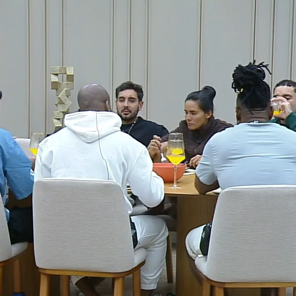 Elenco diverso faz 'Casa do Patrão' ser mais relacionável ao público brasileiro