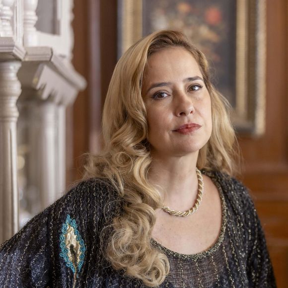 Novela 'Garota do Momento': Lígia (Palomma Duarte) tinha o cabelo loiro na novela.