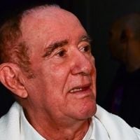 Renato Aragão está com Alzheimer? Mulher do humorista de 90 anos reage após rumor de saúde frágil do Didi