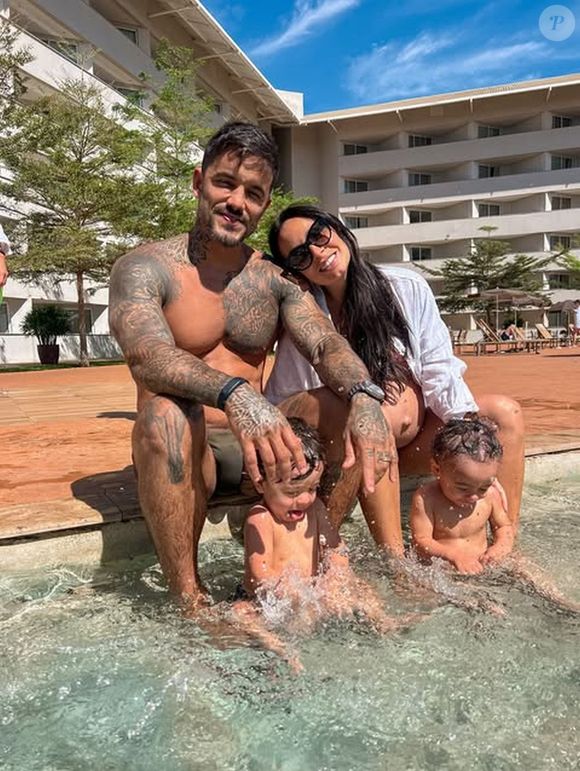 Os bebês são frutos do casamento de Clara Maia e André Coelho