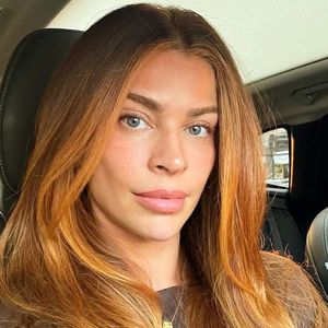 Grazi Massafera ‘tinha que comer escondido do Cauã Reymond. Ele só queria que ela tomasse um shake para emagrecer’, disse familiar da atriz ao Purepeople em 2013