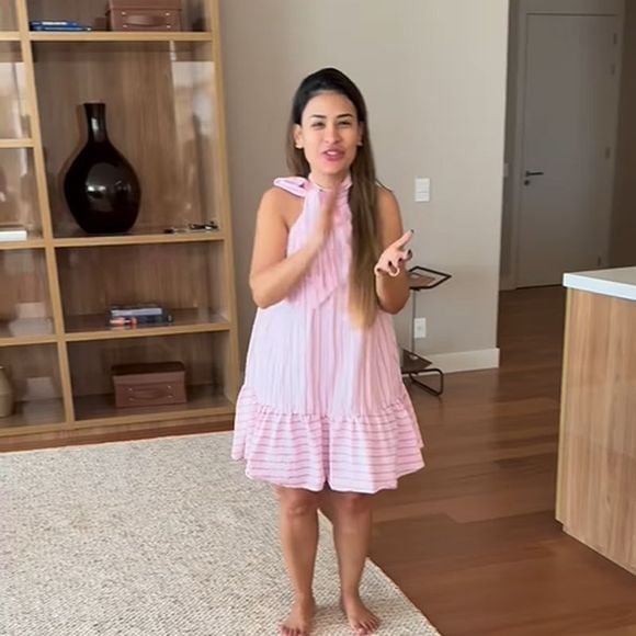 Simone Mendes completou 41 anos de idade