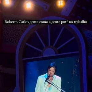 Roberto Carlos disse para que as pessoas saíssem do local.