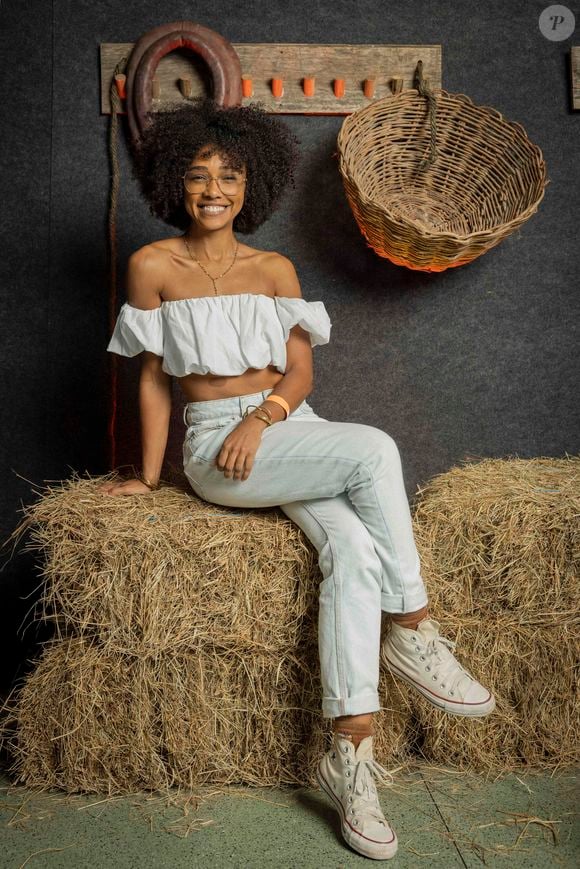 Haydée (Kênia Bárbara) - Dona da boutique. Mulher bonita e moderna. Tem um mistério em sua vida.