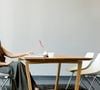 Terminar uma refeição, levantar-se e aproximar a cadeira da mesa, faz parte de um conjunto de normas sociais implícitas concebidas para facilitar a convivência em comunidade.