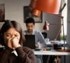 Antes de contar aos seus colegas que está procurando um novo emprego, há três coisas que você deve levar em consideração