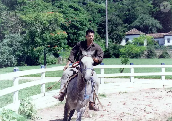 Novela ‘O Fim do Mundo’: a profecia não se cumpre e os moradores da cidade precisam lidar com as consequências de seus atos impulsivos