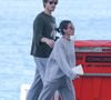 Bruna Marquezine e Shawn Mendes surgem juntos novamente; look da atriz rouba a cena