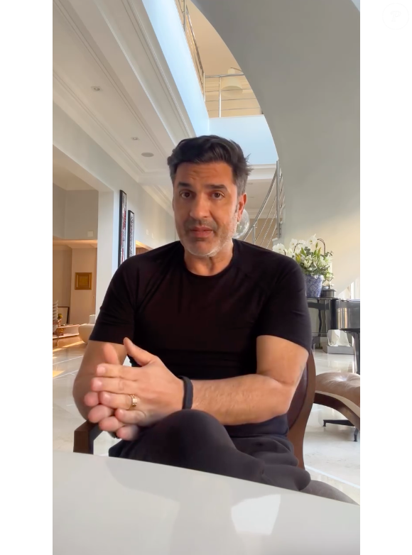 No momento, Edu Guedes ainda não voltará a trabalhar na Rede TV!, emissora que é contratado