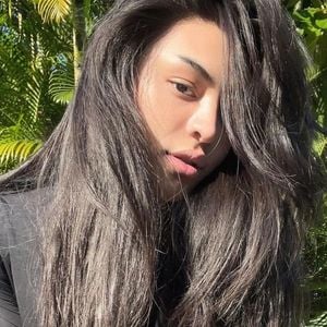 Pabllo Vittar chama atenção dos fãs com antes e depois da transformação iniciada em 2018