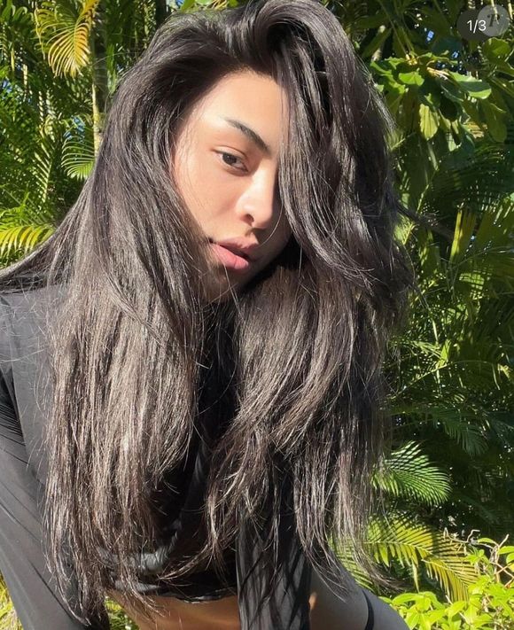 Pabllo Vittar chama atenção dos fãs com antes e depois da transformação iniciada em 2018