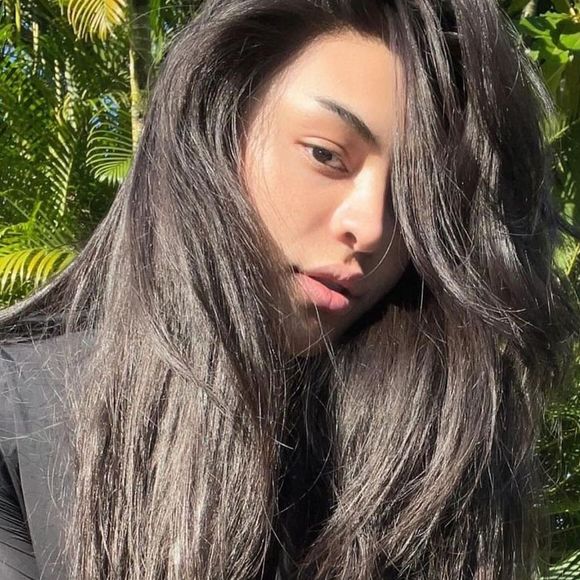 Pabllo Vittar chama atenção dos fãs com antes e depois da transformação iniciada em 2018
