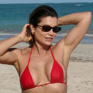 Flávia Alessandra faz 51: segredo do corpão da atriz é uma dieta simples com doce e 'escapadinha' no final de semana