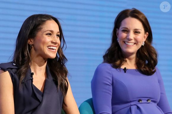 Meghan Markle ‘está nervosa’ e ‘não tem certeza se pode confiar’ em Kate Middleton