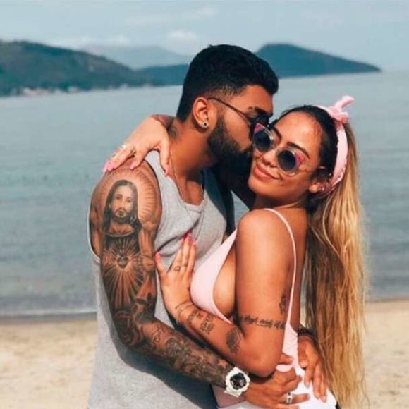 Gabigol e Rafaella Santos se separaram? Segundo a matéria, o relacionamento chegou ao fim após a irmã de Neymar se cansar de traições