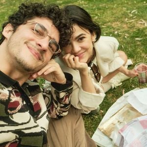 Manu Gavassi está junto de Jullio Reis há cerca de 4 anos.