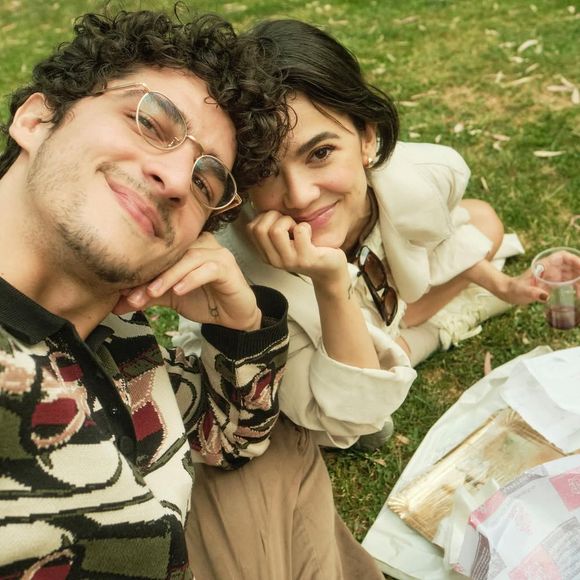 Manu Gavassi está junto de Jullio Reis há cerca de 4 anos.