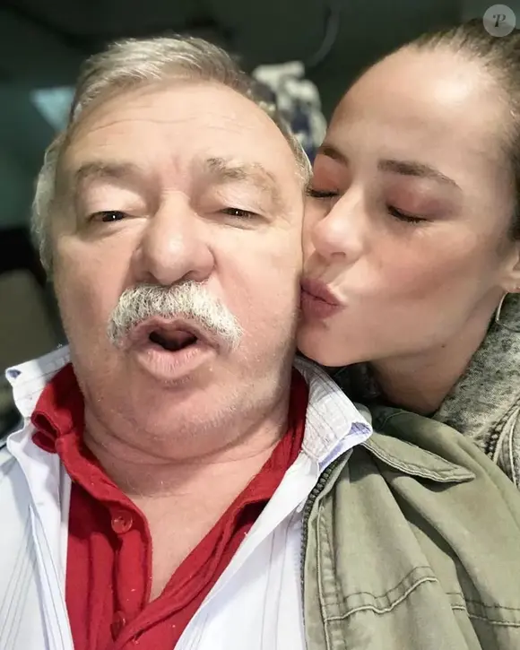 Paolla Oliveira preferiu não revelar o problema de saúde que acomete o pai