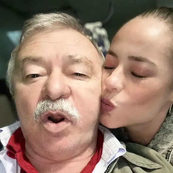 Paolla Oliveira preferiu não revelar o problema de saúde que acomete o pai
