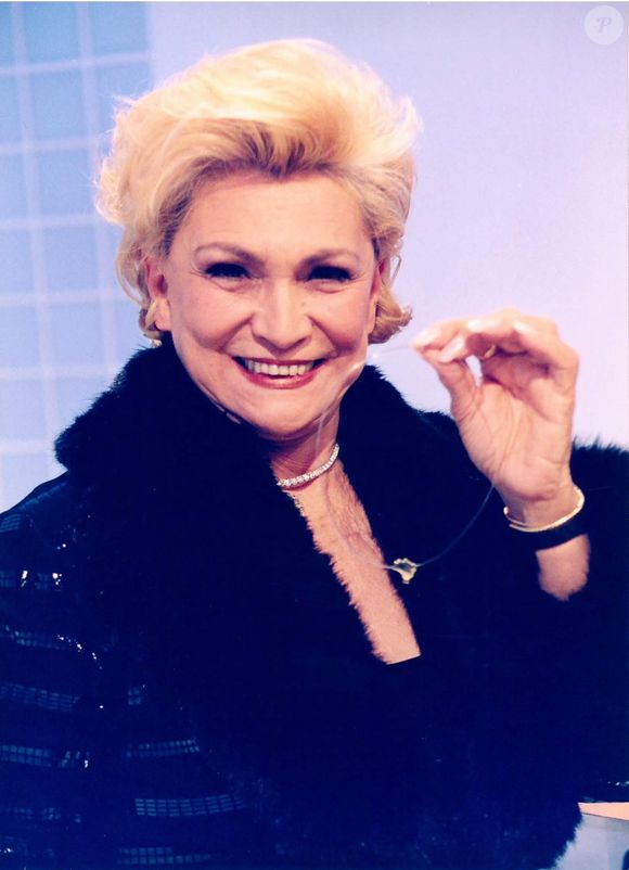 Em 1987, Hebe Camargo deu resposta firme sobre homossexualidade durante entrevista na TV Cultura