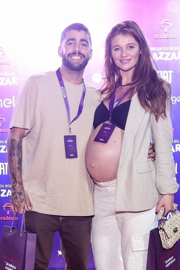 Pedro Scooby e Cintia Diecker: crise no casamento de 7 anos? Surfista e atriz em foto de arquivo