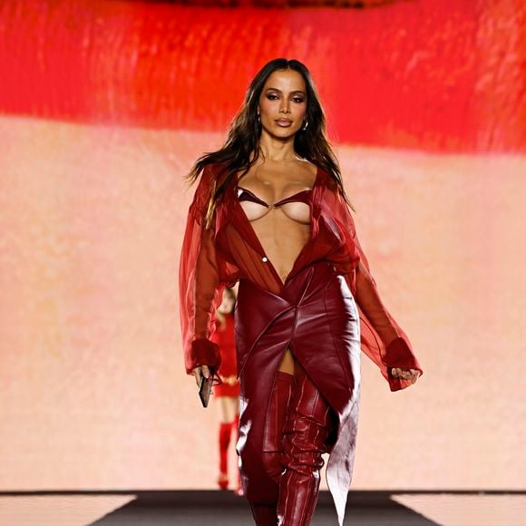 Anitta: "Para o universo da estética, levo minha experiência como consumidora e o desejo de facilitar o acesso a esses tratamentos"