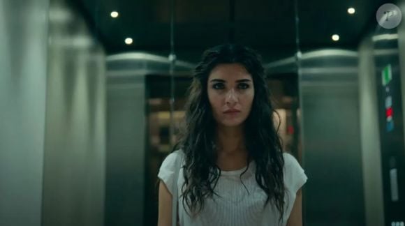 “Uma Nova Mulher” aposta em diálogos intensos e cenas emocionantes para retratar o impacto do passado no presente.