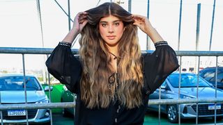 'Foi esculpida': beleza da filha adolescente de Grazi Massafera e Cauã Reymond impacta a web. 'Que genética'