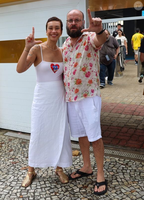 Paulo Serra e Rafa Almeida votam no segundo turno das eleições 2026
