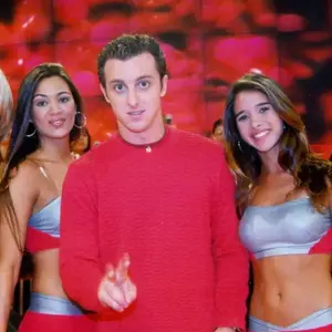 O ‘Caldeirão do Huck’ sofreu outra baixa: Gisele Bündchen deu entrevista ao ‘Jornal Nacional’ um dia antes de aparecer no programa de Luciano Huck