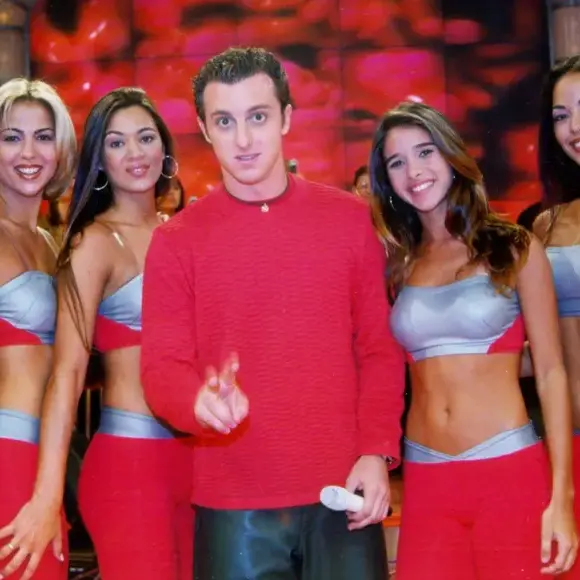 O ‘Caldeirão do Huck’ sofreu outra baixa: Gisele Bündchen deu entrevista ao ‘Jornal Nacional’ um dia antes de aparecer no programa de Luciano Huck