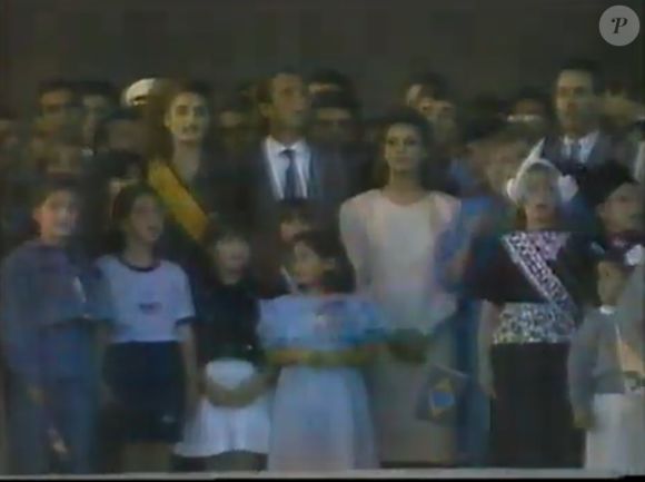 Presidente Fernando Collor de Mello recebeu Gabriela Rivero, professora Helena de 'Carrossel', do SBT, no Palácio do Planalto: atriz levou 3 mil crianças à Brasília