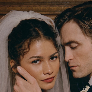 Alteração em gesto de personagem em O Drama chama atenção e conecta diretamente com o tema do filme