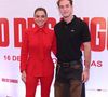 Filho de Giovanna Antonelli e Murilo Benício, Pietro Antonelli prestigiou a mãe em pré-estreia do filme 'Rio de Sangue'