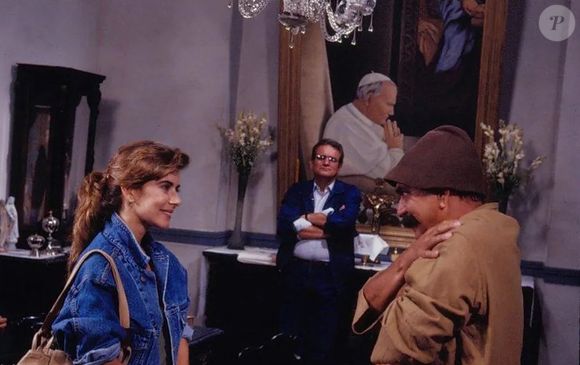 Lima Duarte disse ter se apaixonado por Maitê Proença durante as gravações de 'O Salvador da Pátria' e que foi correspondido: 'Tivemos uma paixão louca que durou o tempo da novela 'O Salvador da Pátria''