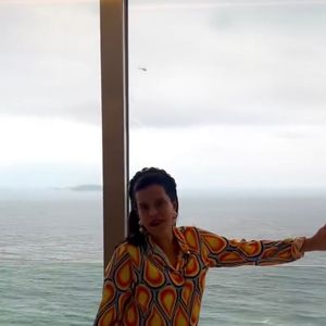 Saída do Chopin e chegada ao Cap Ferrat colocam Narcisa Tamborindeguy no centro das atenções