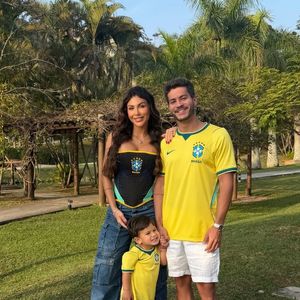 Grávida do segundo filho de Arthur Aguiar, Jheny Santucci confirmou a separação em um comunicado publicado nos Stories do Instagram e pediu para não falar mais sobre o assunto, de acordo com a Quem