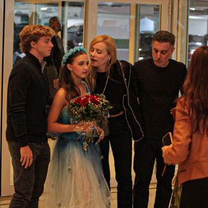 Apesar da beleza de Angélica, foi o tamanho de Eva que roubou a cena nos cliques