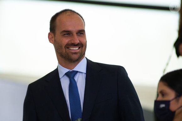 Eduardo Bolsonaro tentou comparecer à posse de Donald Trump, mas foi impedido