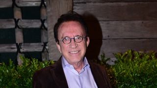 Hoje perto dos 90, Moacyr Franco já vendeu casa por milhões de dólares para pagar dívida e se arrependeu de vida na política: 'Burrada'