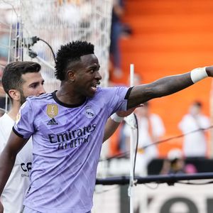 Valencia leva Netflix aos tribunais por documentário sobre racismo contra Vini Jr.