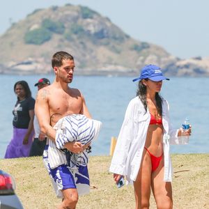 Bruna Marquezine e João Guilherme assumiram namoro em agosto deste ano