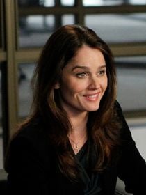 Uma das melhores e mais viciantes séries policiais do século XXI está de volta à Netflix